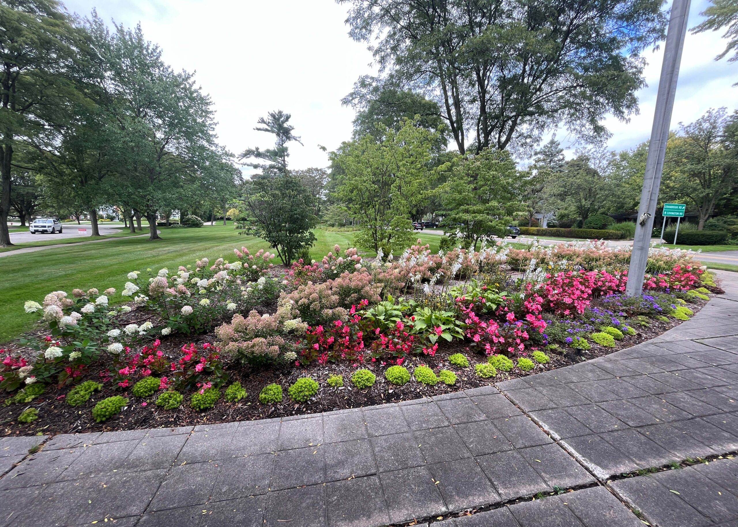 Cranbrook - flagpole bed-sized